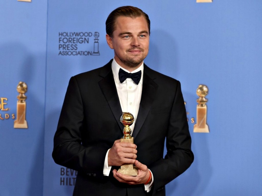 LEONARDO DICAPRIO FINALLY WINS AN OSCAR!!! The HotJem