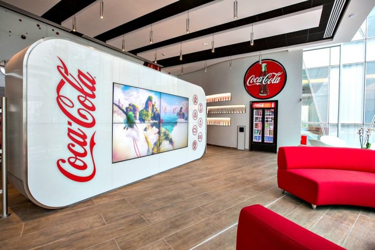 Coca-Colas-New-Office-4-1024×682-768×512