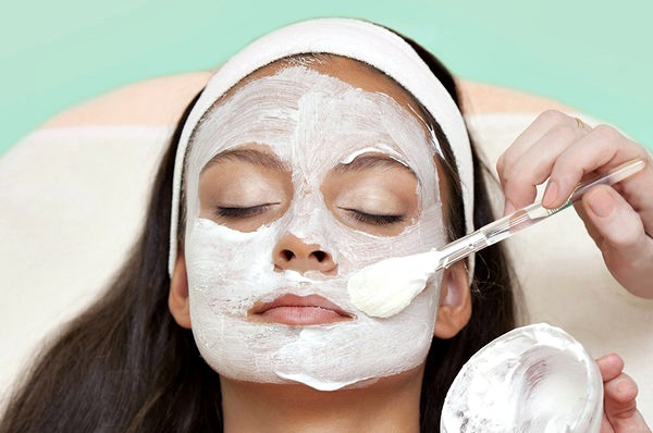 greek-yogurt-skin-care-benefits