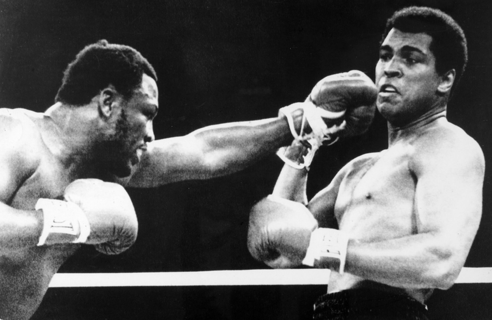 RIP MUHAMMAD ALI THE GREATEST BOXER OF ALL TIME - The HotJem - #1 Pan ...