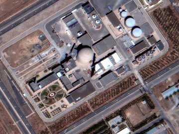 03-before-airstrikes-closer-20250619164110218