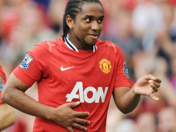 £££ RE USAGE FEE APPLIES… Manchester United\’s Anderson celebrates scoring the first goal for his side (1)