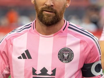 Lionel_Messi_NE_Revolution_Inter_Miami_7.9.25-055