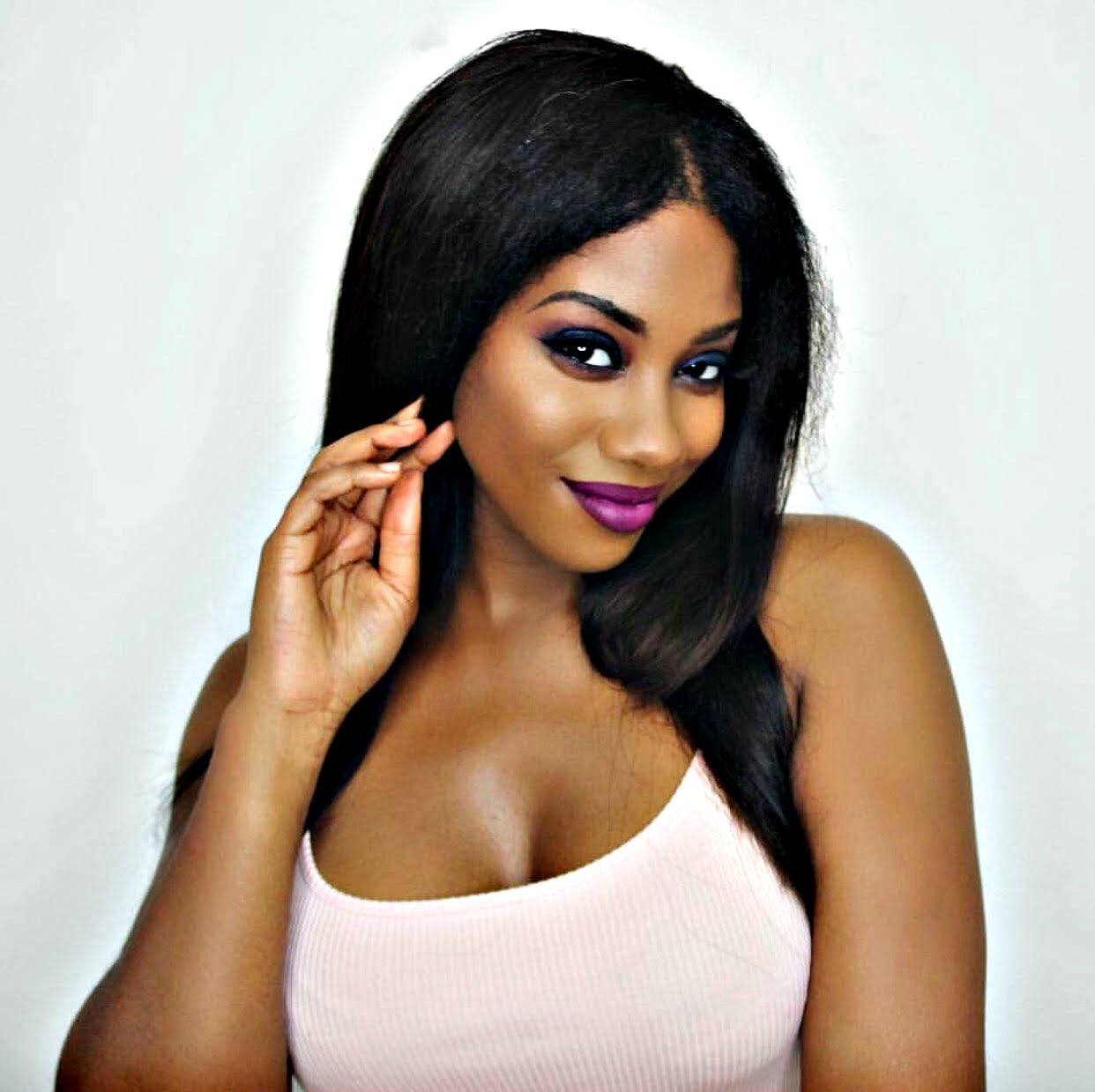 Tiphanie Make up Headshot2